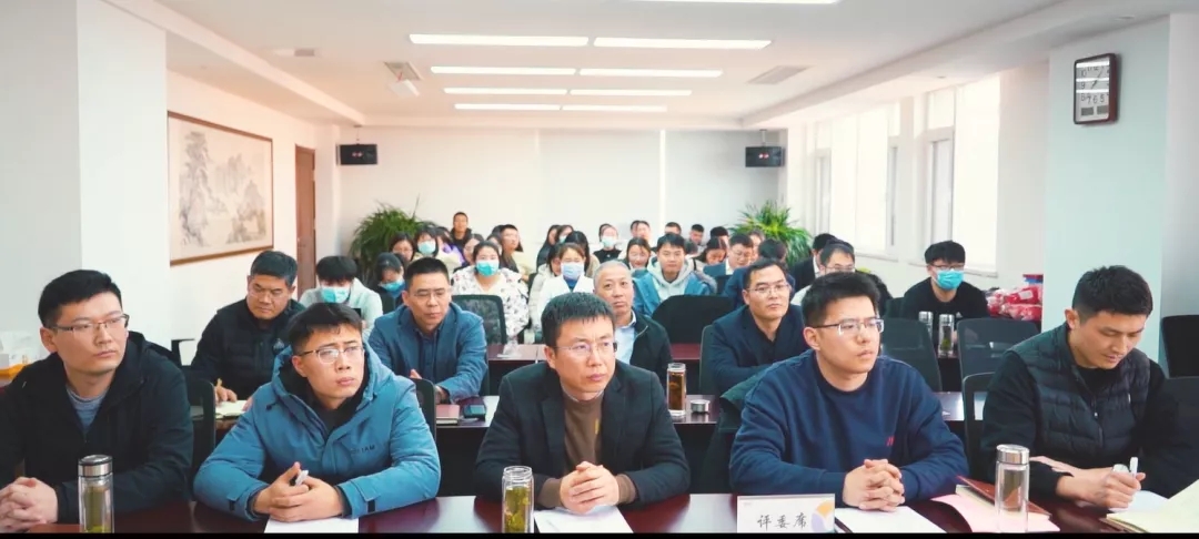 日照環(huán)科所舉辦“我與企業(yè)共成長(zhǎng)”主題演講比賽